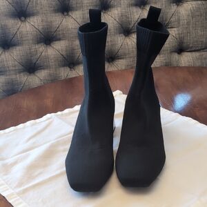 Vivaia Square Toe Water Repellant (Regina Pro) Black Women's Sock Boots